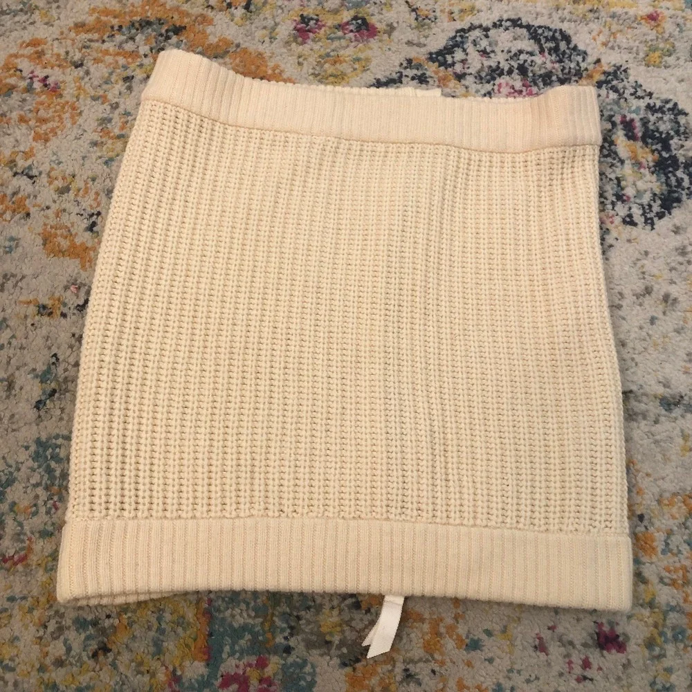 LULULEMON Falling Freely Neck Warmer Merino Wool Scarf Angel Wing Size OS WARM